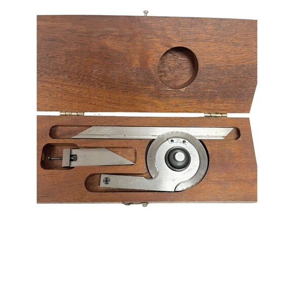 Starrett C359 Precision Universal Bevel Vernier Protractor Machinist Tool Maker - Picture 2 of 8